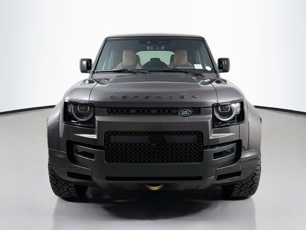 New 2026 Land Rover Defender 110 OCTA AWD/4WD image 2