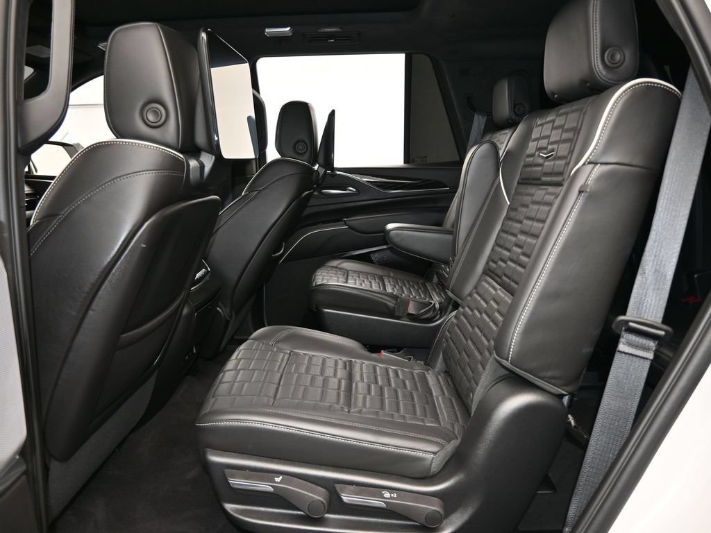 Used 2023 Cadillac Escalade V AWD/4WD image 52