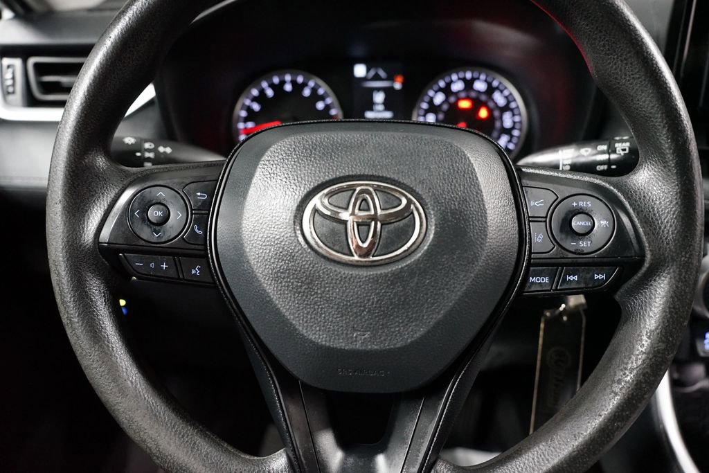 Certified 2022 Toyota RAV4 LE image 12
