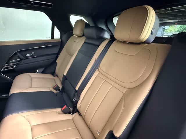 Used 2026 Land Rover Range Rover Sport Dynamic SE AWD/4WD image 19