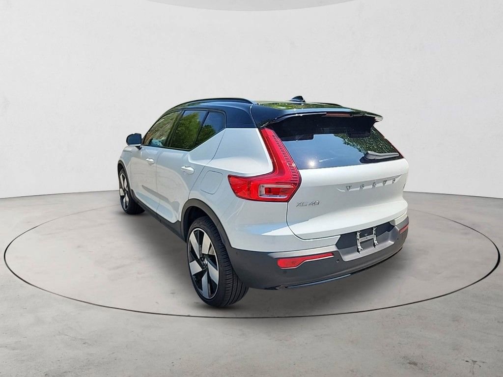 Certified 2024 Volvo XC40 Recharge Ultimate AWD/4WD image 3