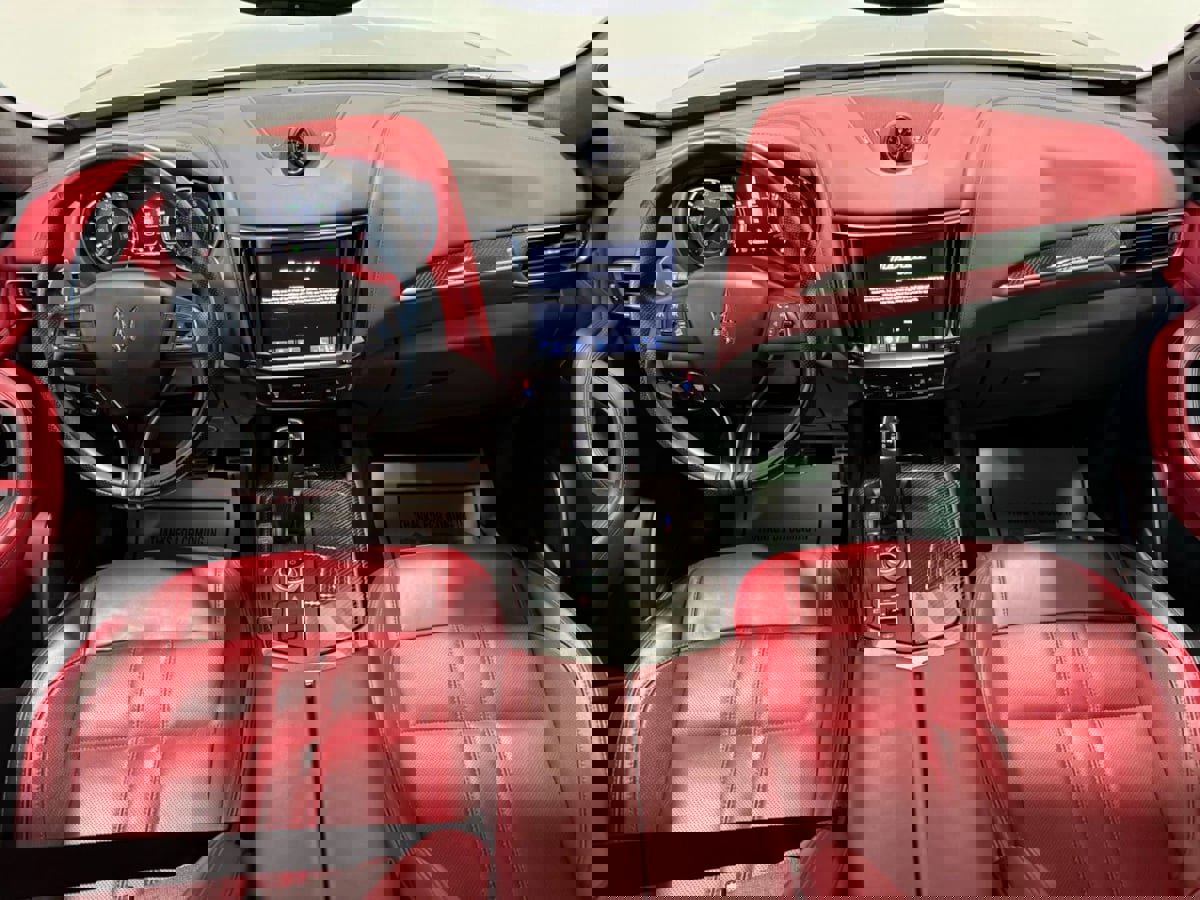 Used 2021 Maserati Levante S GranSport image 13