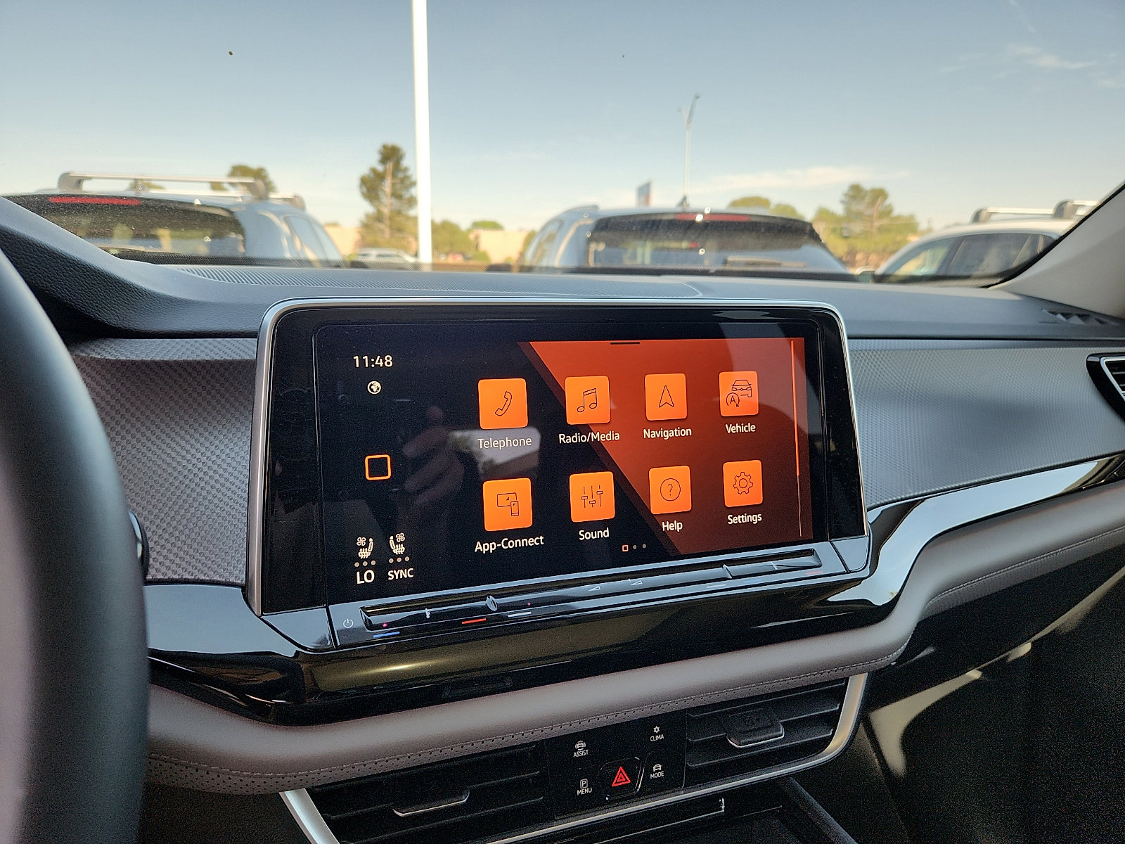 New 2026 Volkswagen Atlas Peak Edition AWD/4WD image 19