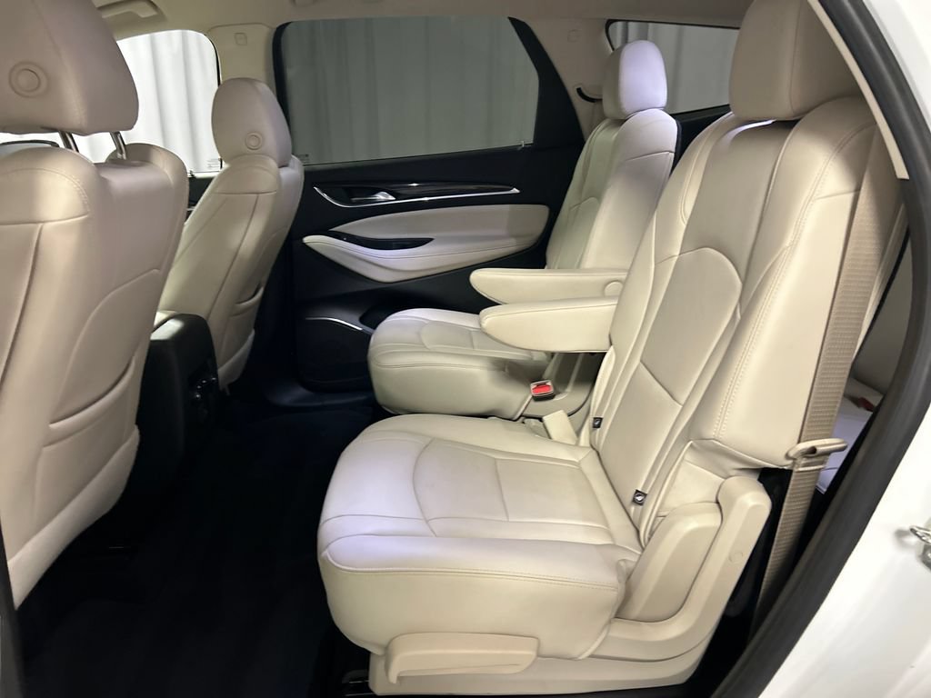 Used 2023 Buick Enclave Essence FWD image 23