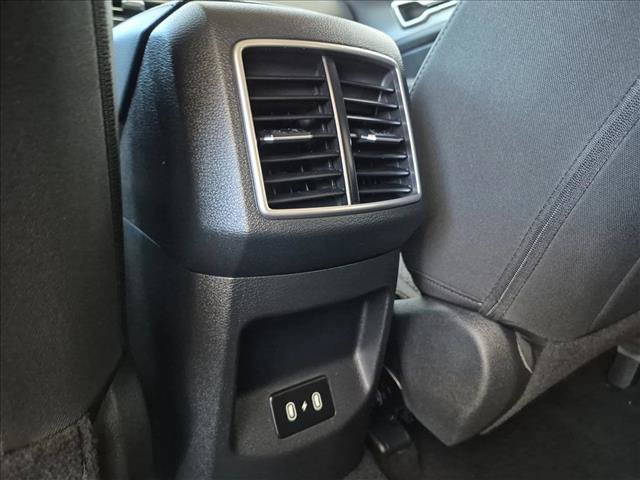 Used 2026 Kia Sportage LX FWD image 16