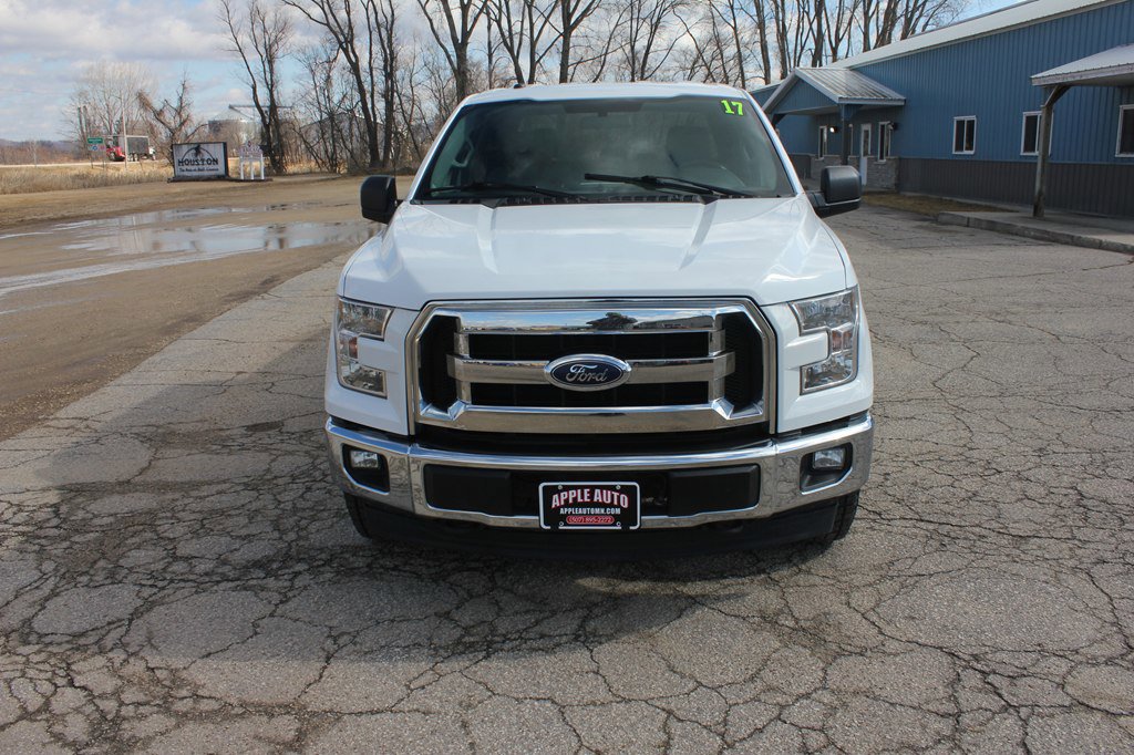 Used 2017 Ford F150 XLT w/ Trailer Tow Package image 3