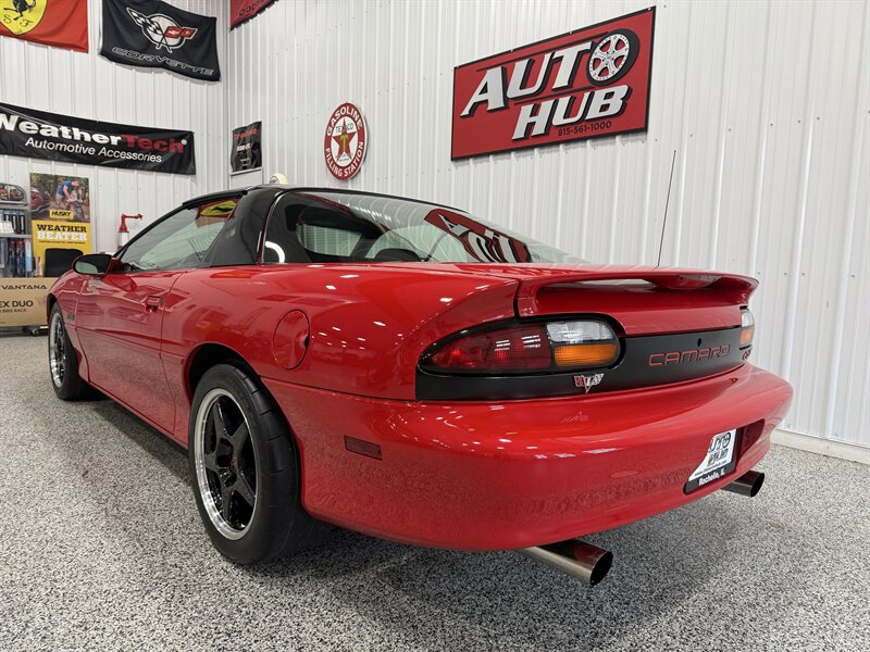 Used 2002 Chevrolet Camaro Z28 w/ Preferred Equipment Group 2 RWD image 25