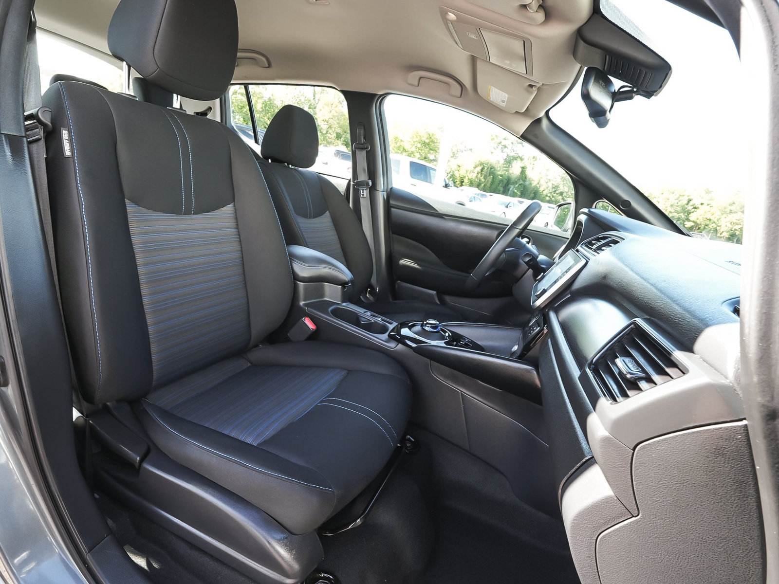 Used 2023 Nissan Leaf SV Plus FWD image 38