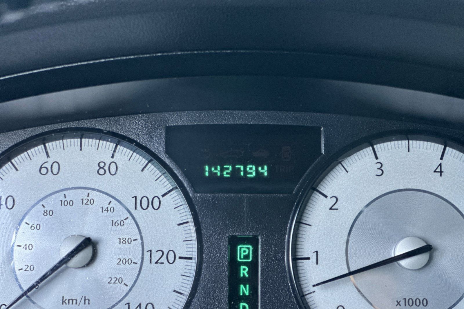 Used 2010 Chrysler 300 Touring image 23