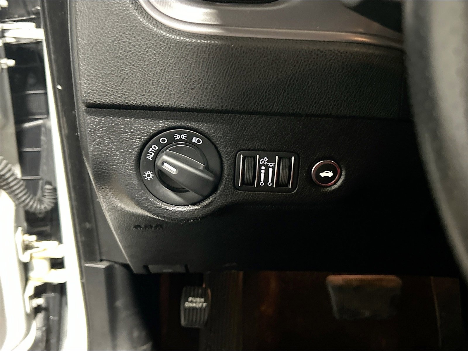 Used 2023 Dodge Charger R/T w/ Blacktop Package image 10