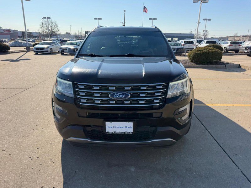 Used 2016 Ford Explorer Limited image 8