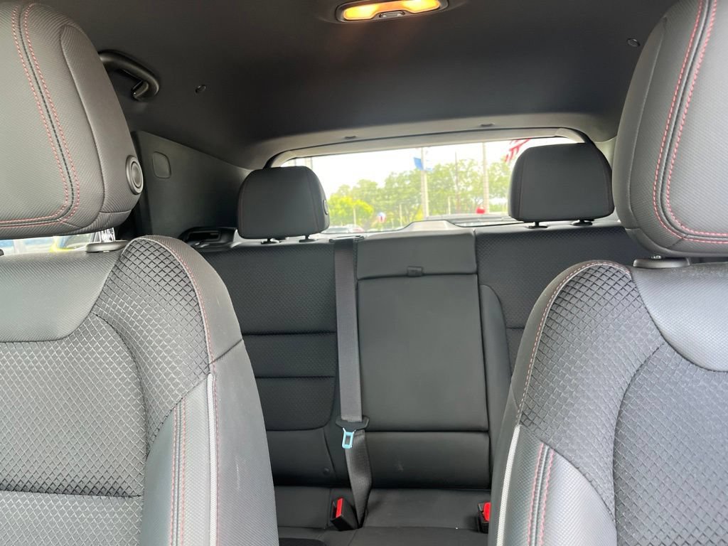Used 2023 Chevrolet TrailBlazer RS w/ Technology Package AWD/4WD image 17