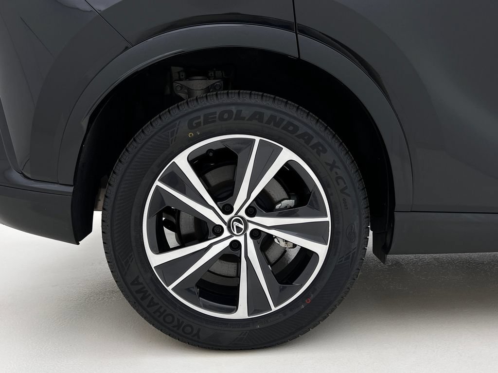 Used 2024 Lexus RX 350h w/ Accessory Package (Z1) AWD/4WD image 29