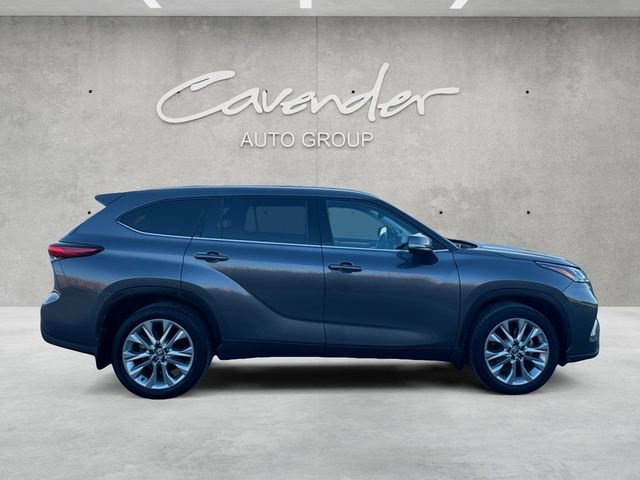 Used 2021 Toyota Highlander Limited image 17