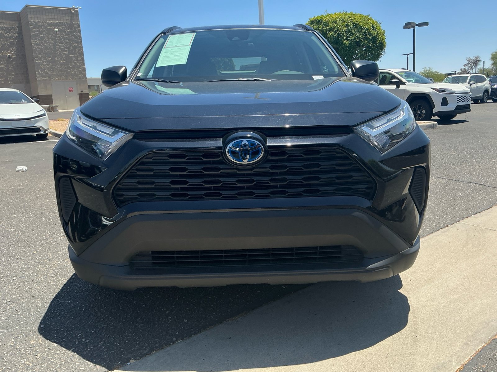 Used 2024 Toyota RAV4 LE AWD/4WD image 22