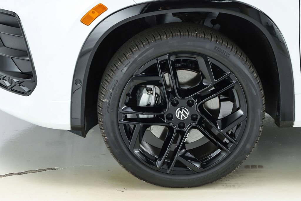 New 2026 Volkswagen Tiguan SE R-Line image 45