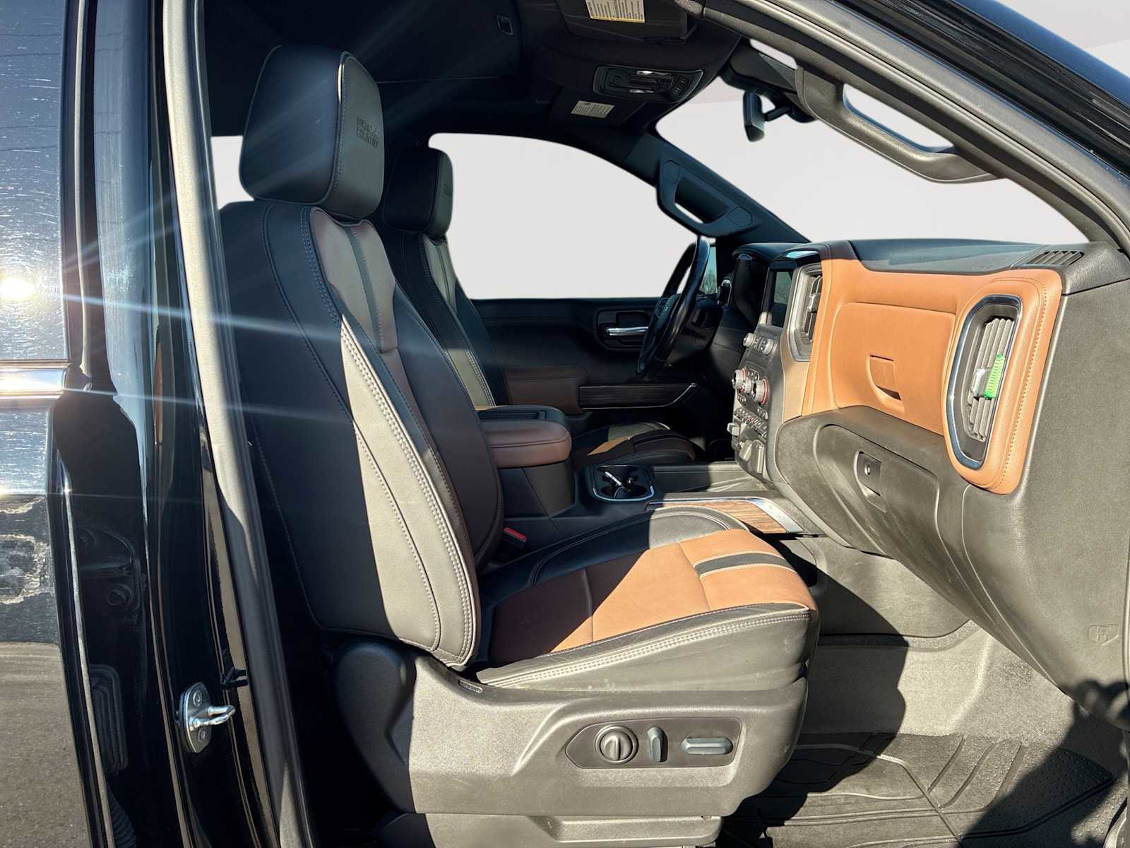 Certified 2022 Chevrolet Silverado 1500 High Country image 28