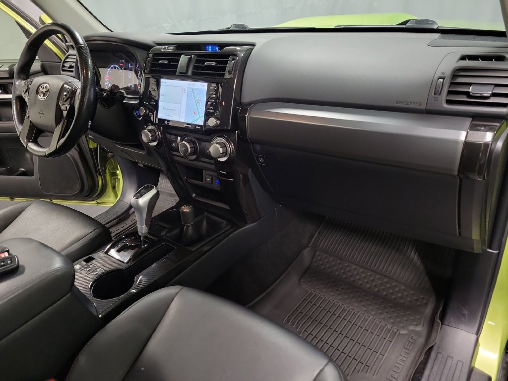 Used 2023 Toyota 4Runner TRD Off-Road Premium w/ Off Road Premium Plus Package AWD/4WD image 35