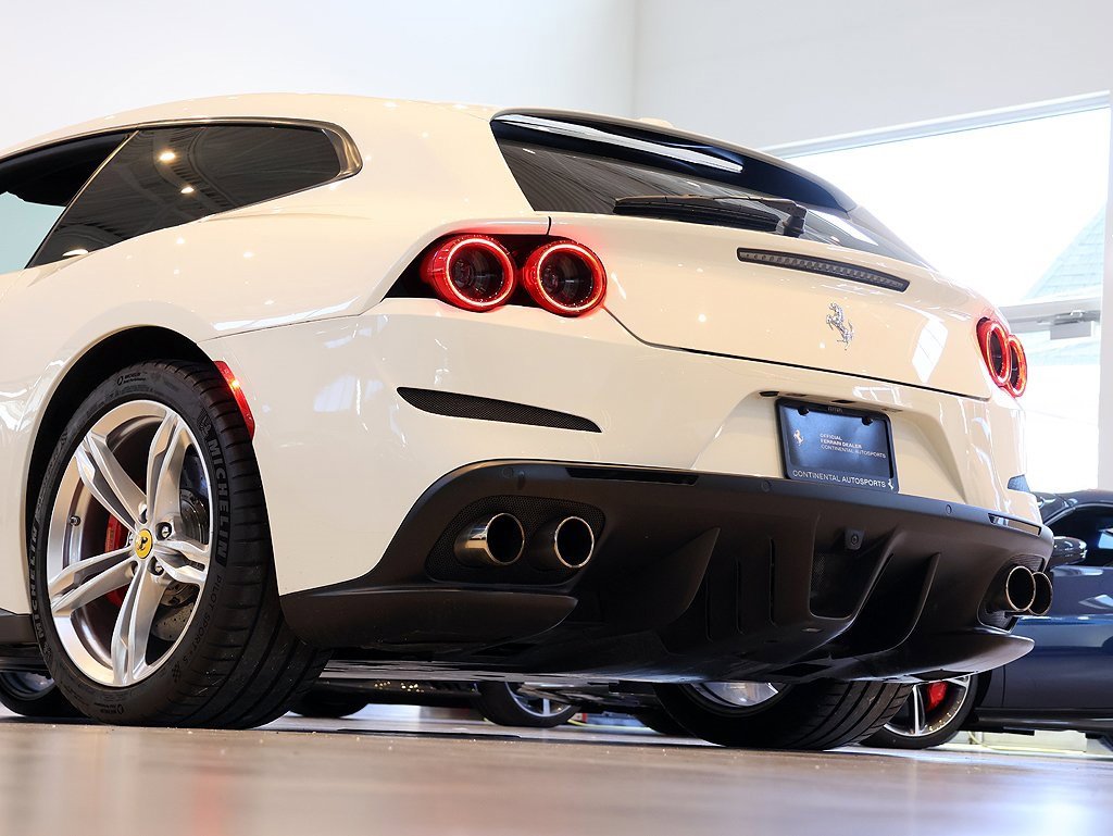 Certified 2018 Ferrari GTC4Lusso image 63