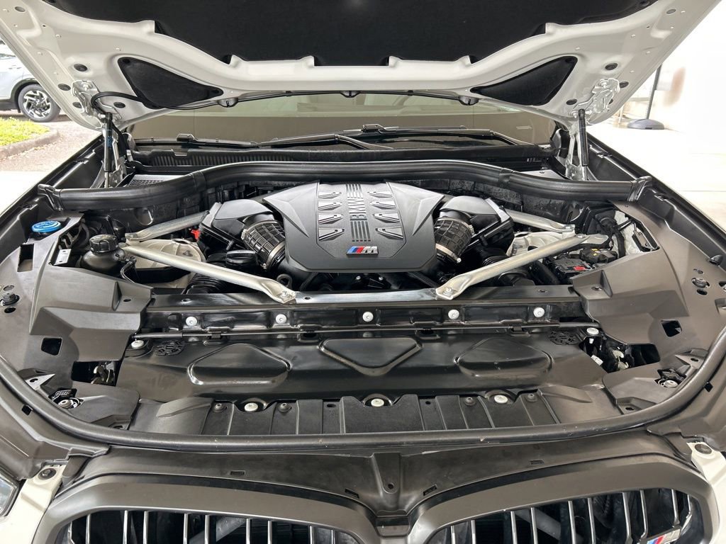 Used 2026 BMW X6 M60i image 11
