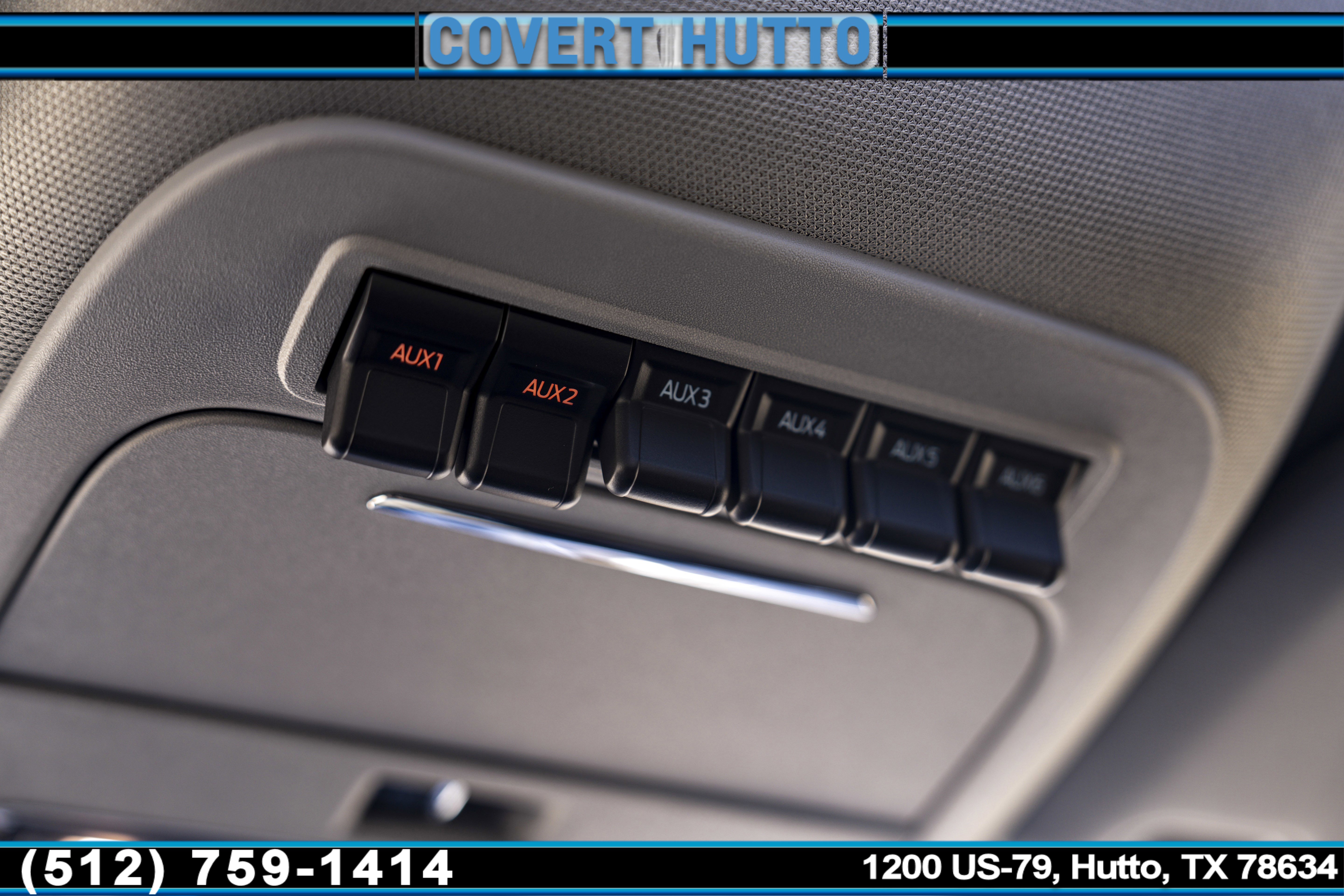 New 2026 Ford F250 Lariat w/ Black Appearance Package image 36