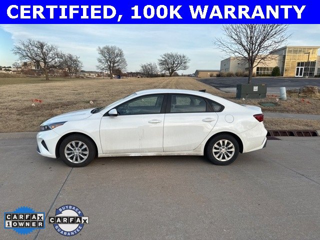 Used 2023 Kia Forte LX image 6