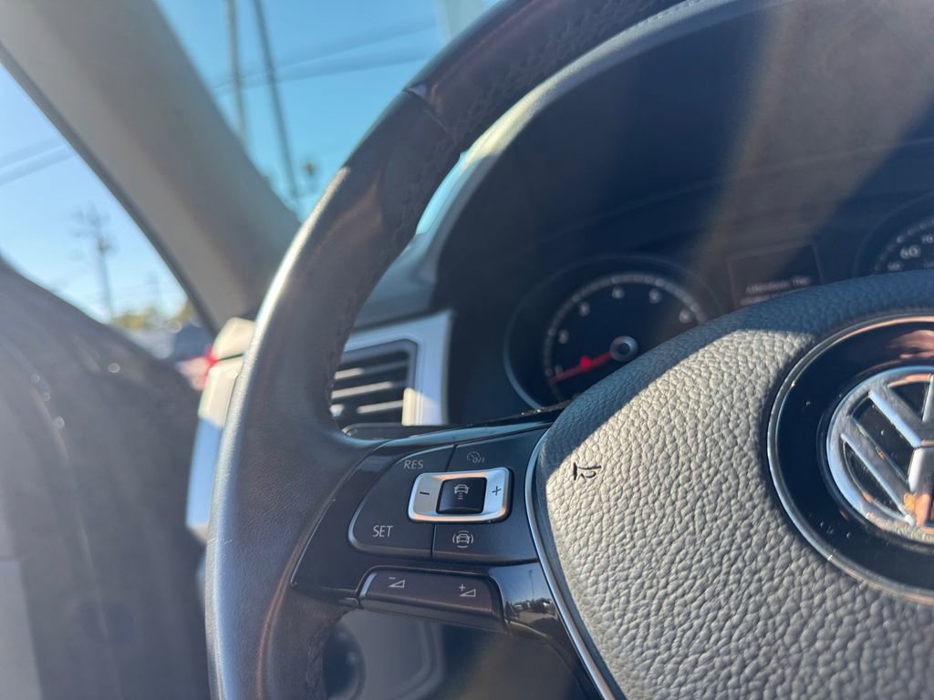 Used 2019 Volkswagen Atlas SE image 23