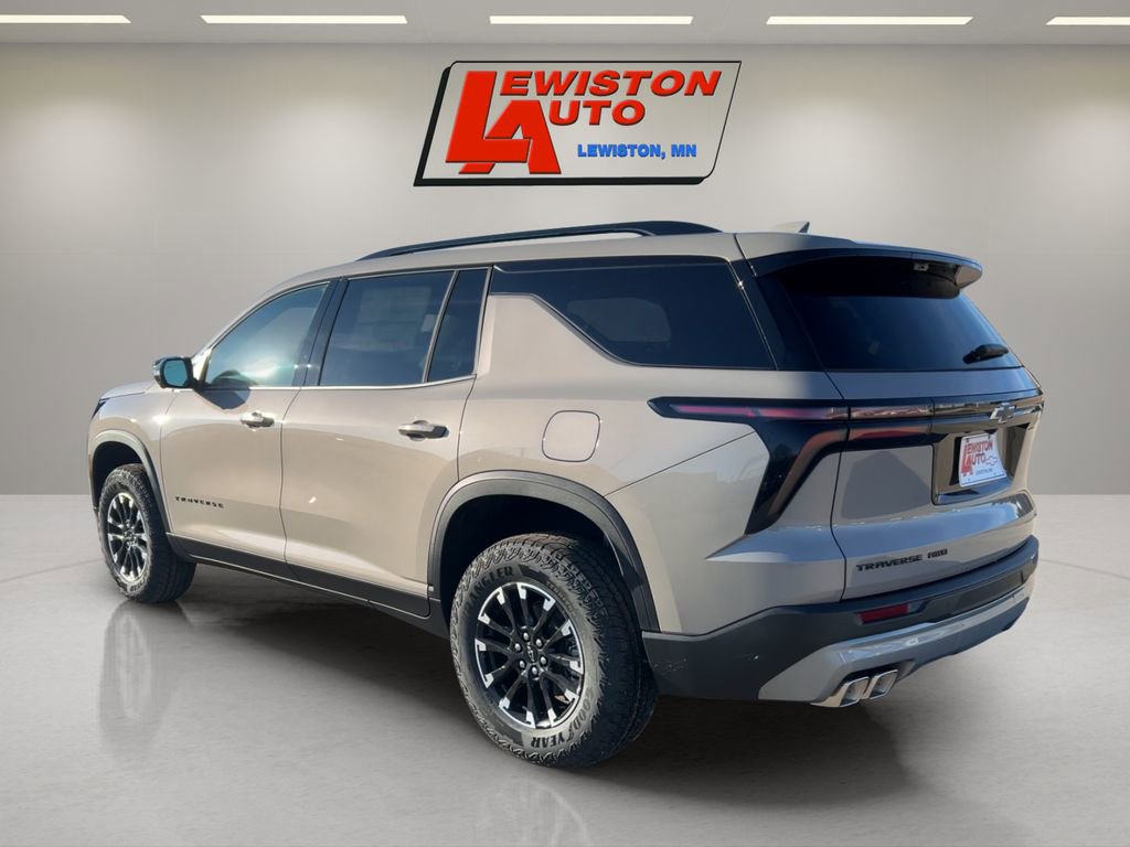 New 2026 Chevrolet Traverse Z71 w/ Driver Confidence Package image 3