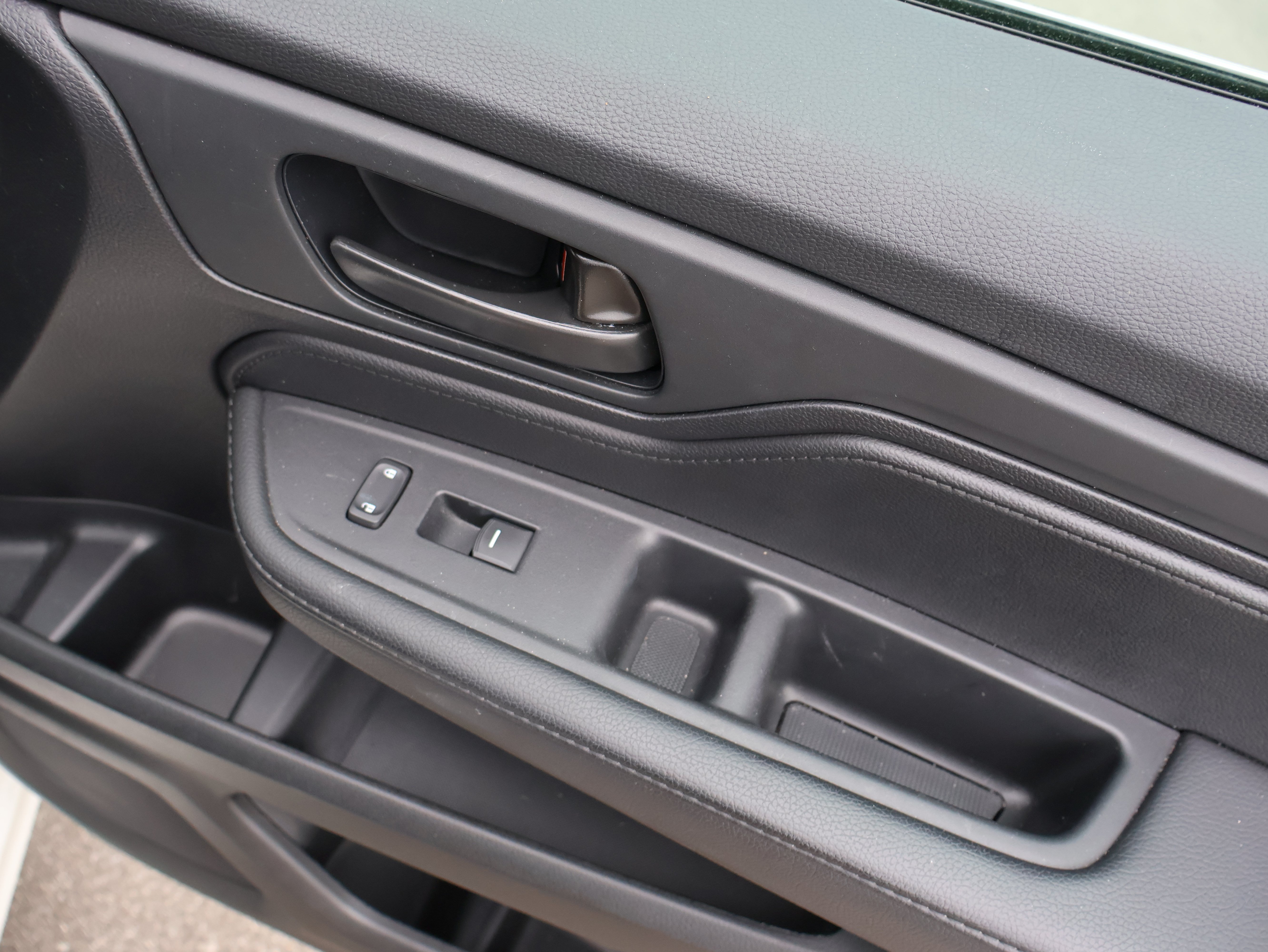 Used 2025 Honda Odyssey Sport-L image 11