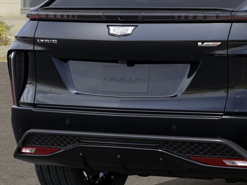 New 2026 Cadillac Lyriq V w/ Exterior Carbon Fiber Package AWD/4WD image 14