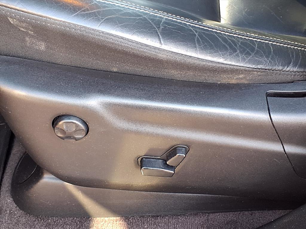 Used 2017 Jeep Grand Cherokee Limited image 4