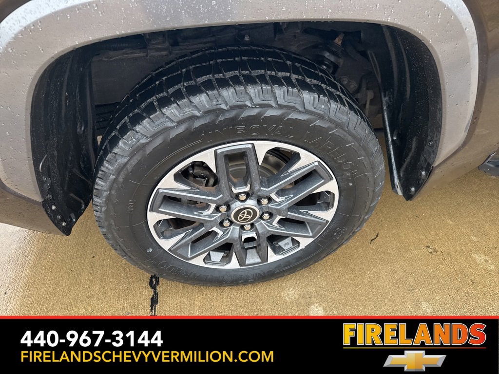 Used 2022 Toyota Tundra Limited image 8