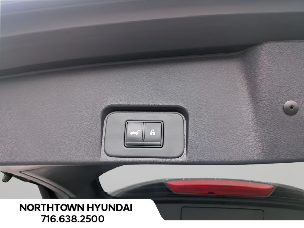 Used 2026 Nissan Rogue SV AWD/4WD image 33