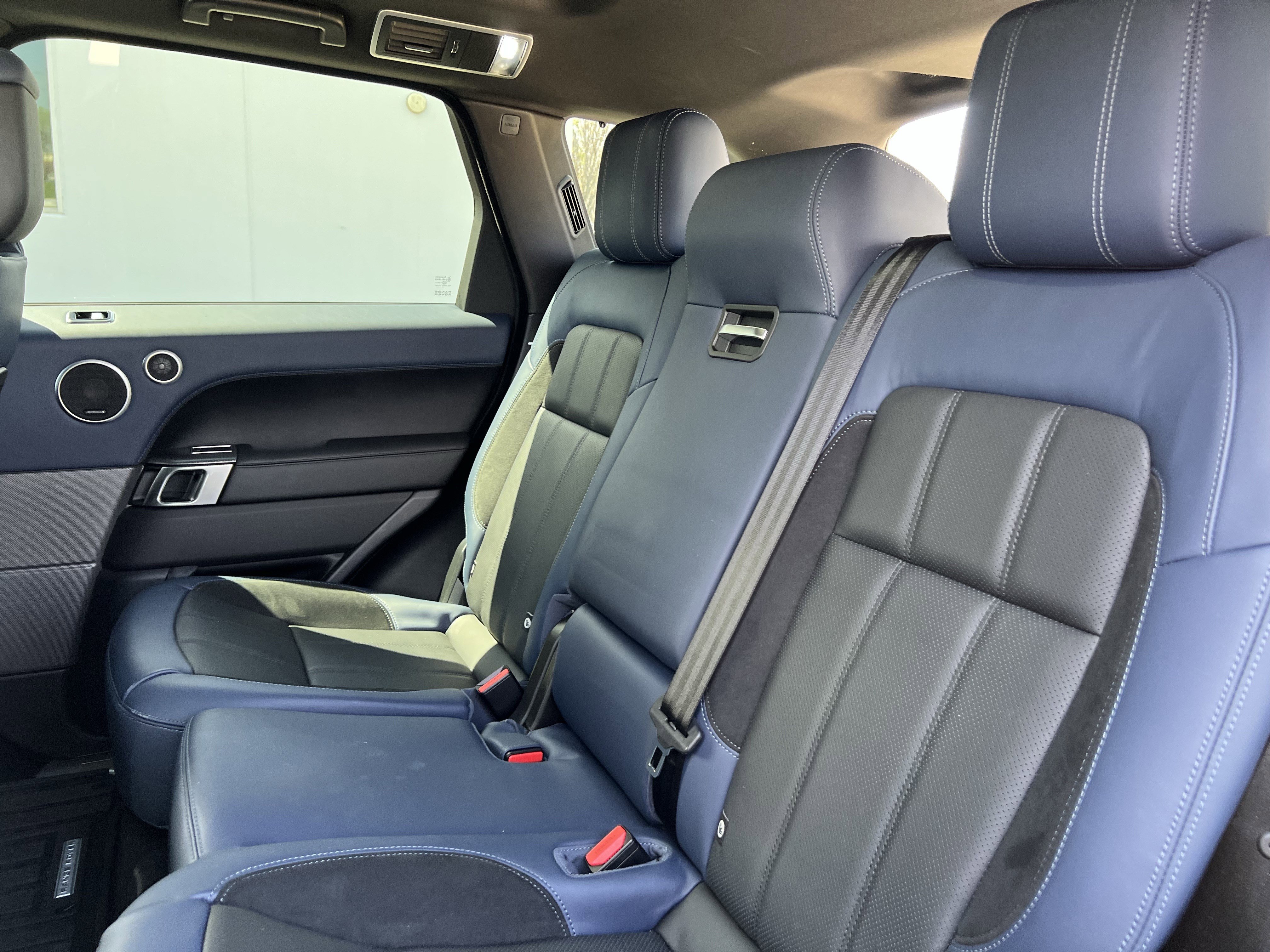 Used 2022 Land Rover Range Rover Sport HST image 33