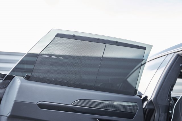 Used 2025 Lamborghini Urus SE image 48