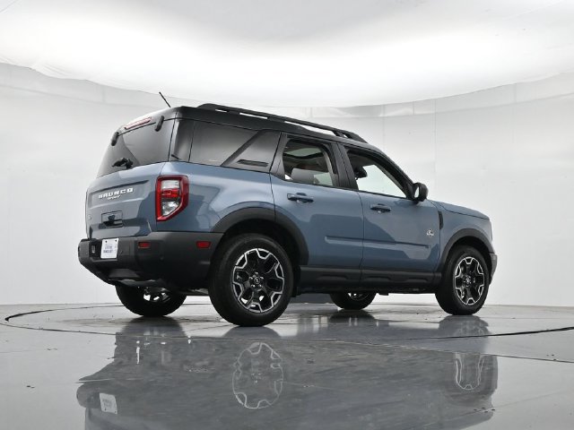 New 2026 Ford Bronco Sport Outer Banks w/ Outer Banks Tech Package+ AWD/4WD image 40