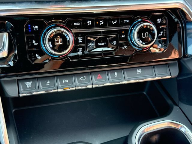 New 2026 GMC Sierra 3500 Denali Ultimate AWD/4WD image 19
