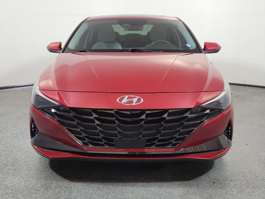 Used 2023 Hyundai Elantra Limited FWD image 2
