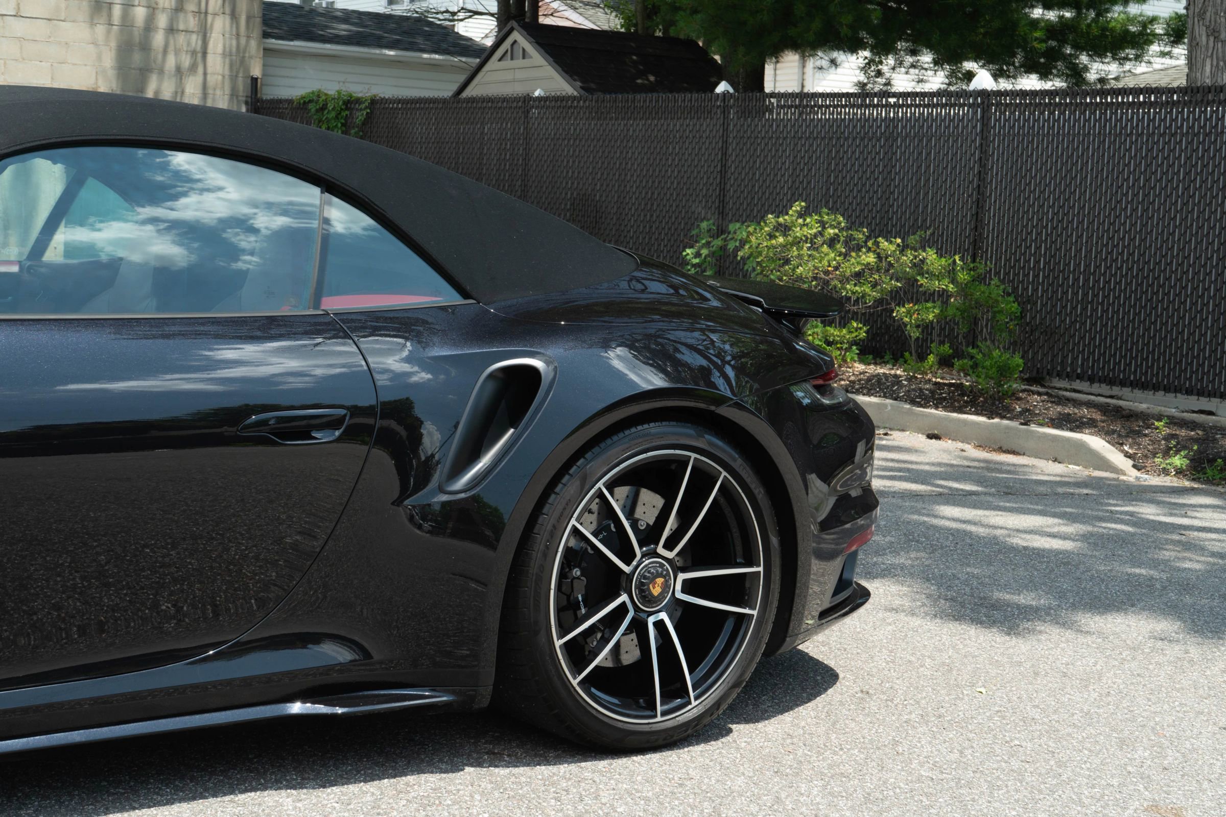 Used 2021 Porsche 911 Turbo image 36
