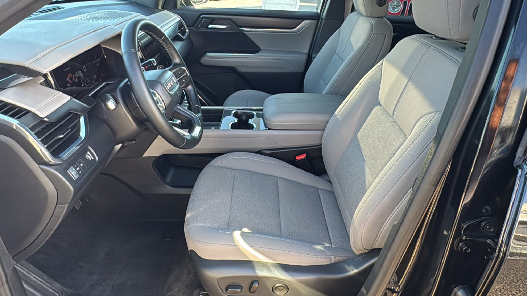 Used 2026 GMC Acadia Elevation FWD image 27