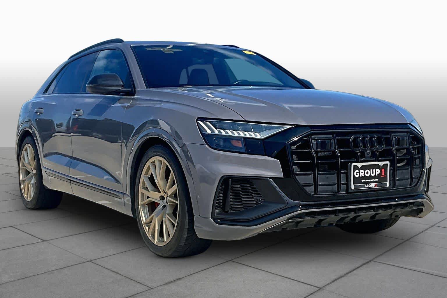 Used 2022 Audi SQ8 Prestige AWD/4WD image 3