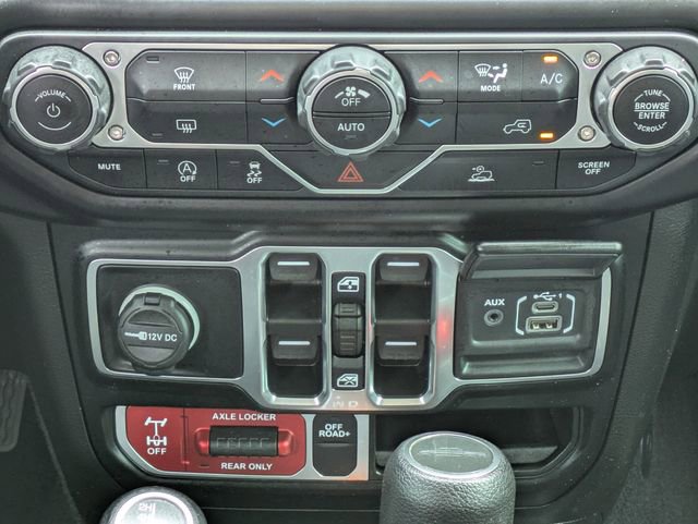 Used 2022 Jeep Gladiator Mojave w/ Trailer Tow Package AWD/4WD image 14
