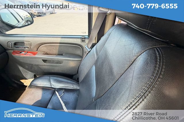Used 2013 Chevrolet Tahoe LTZ AWD/4WD image 12