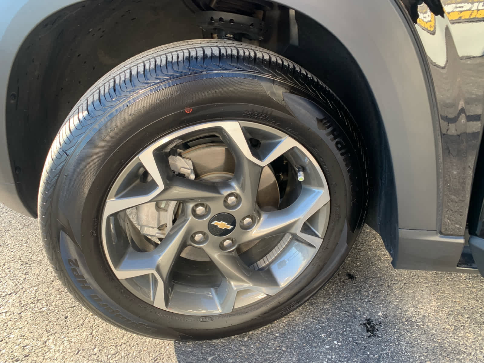 Used 2025 Chevrolet Trax LT w/ Driver Confidence Package image 8