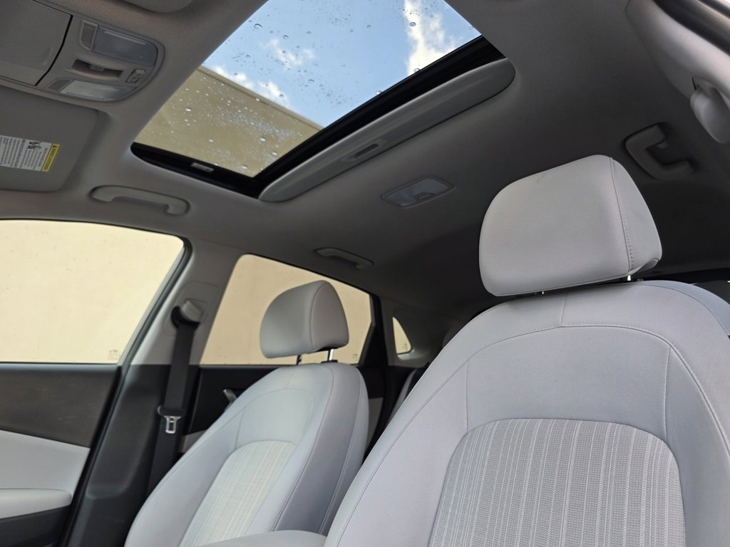 Used 2023 Hyundai Kona SEL w/ Convenience Package image 20