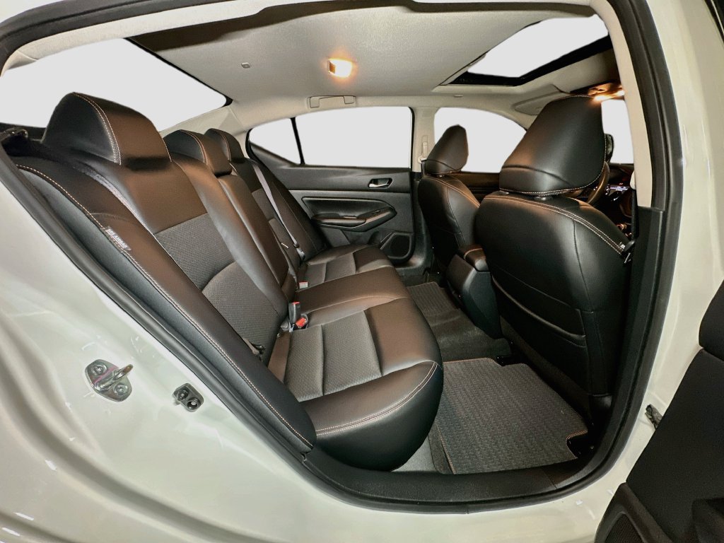 Used 2022 Nissan Altima 2.0 SR FWD image 38