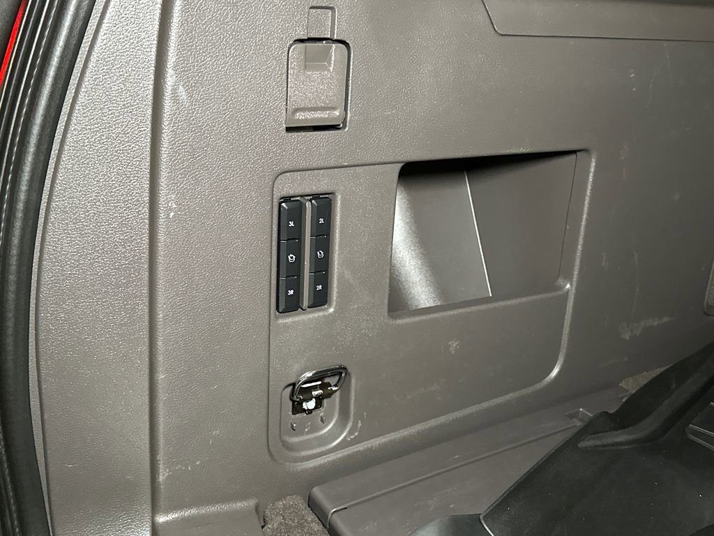 Used 2022 Lincoln Navigator L Reserve image 8