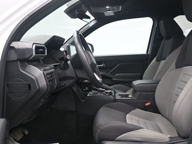 Used 2024 Toyota Tacoma TRD Off-Road image 6
