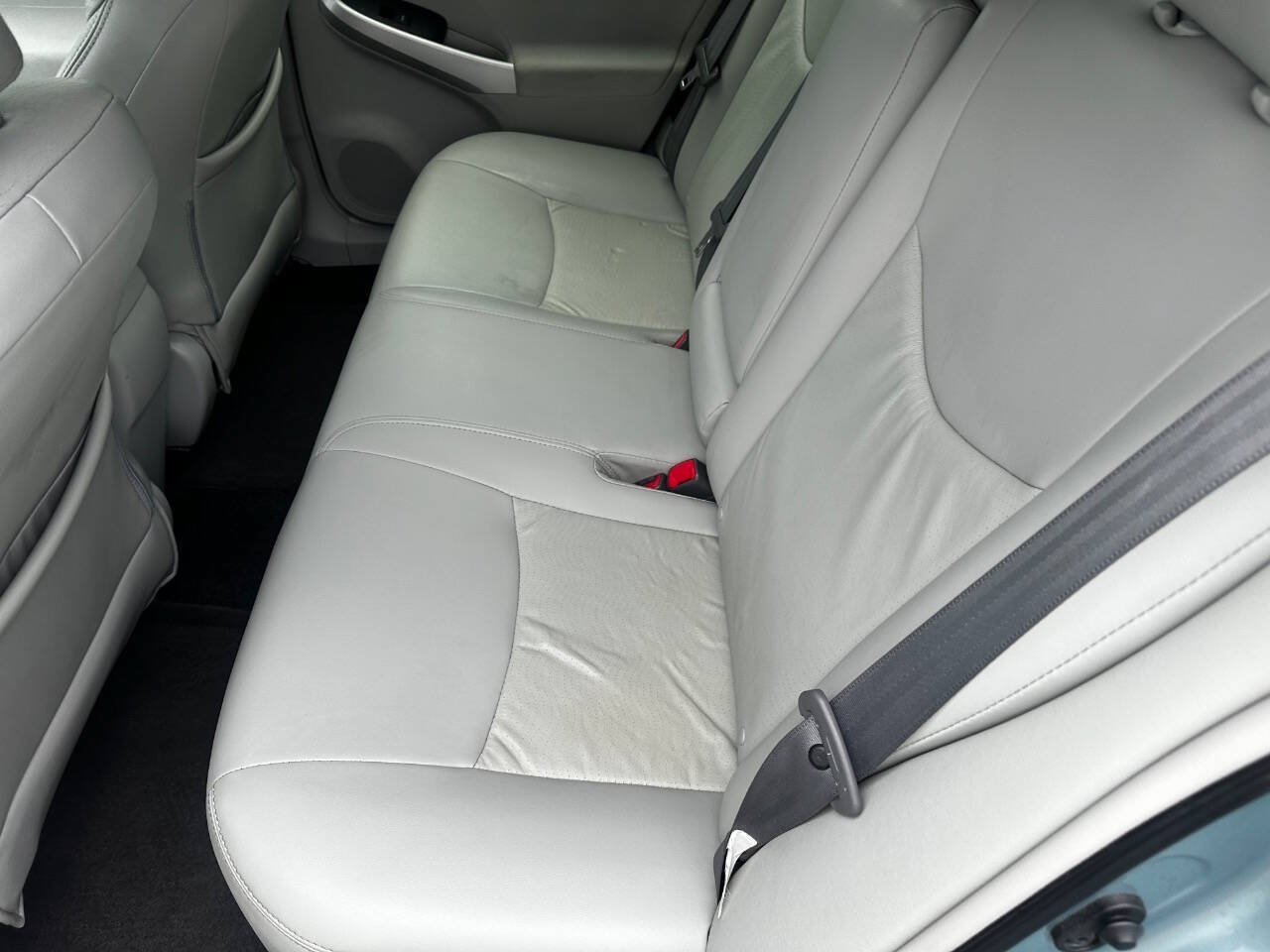 Used 2013 Toyota Prius Two FWD image 23