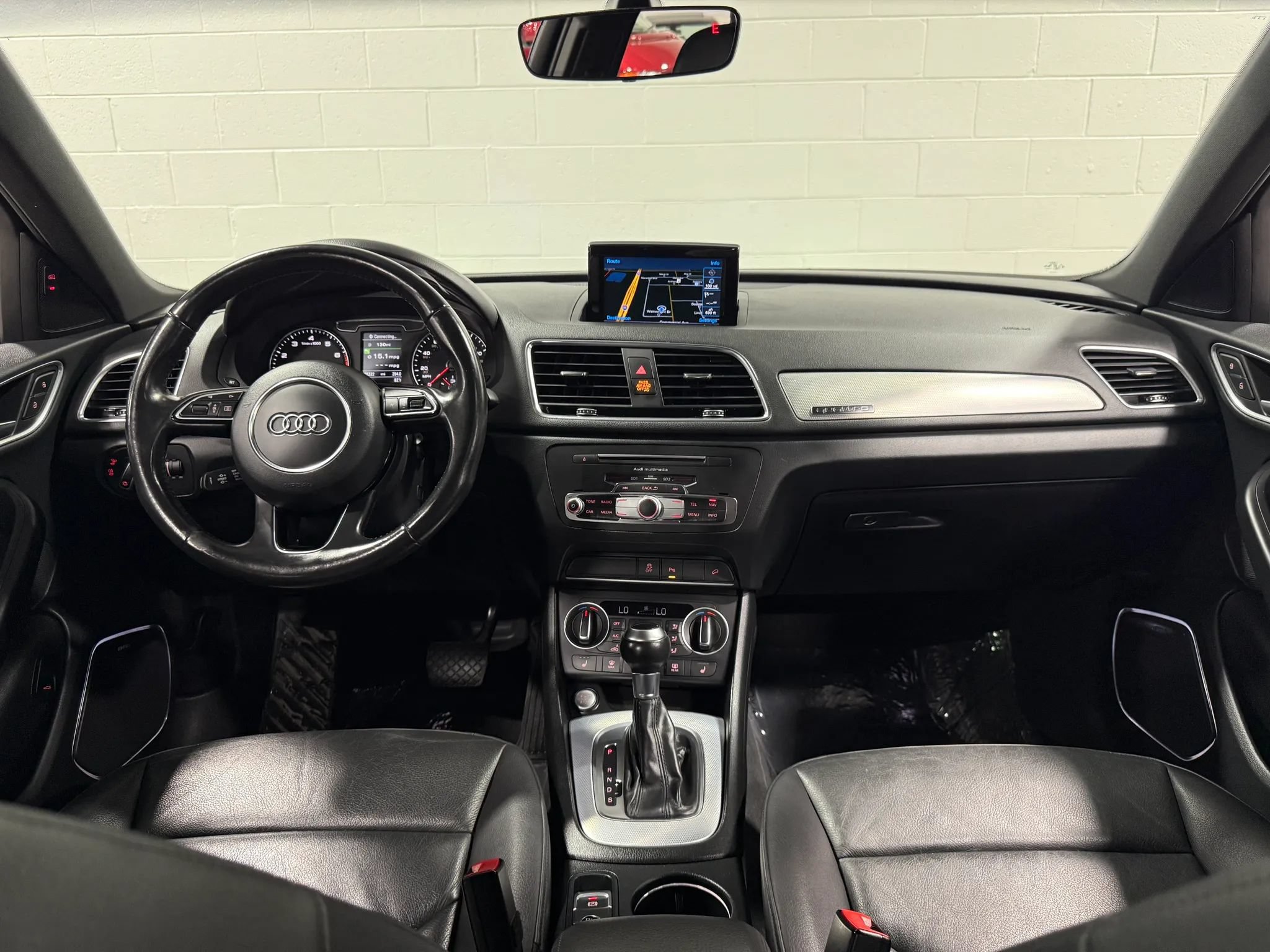 Used 2017 Audi Q3 2.0T Prestige w/ Prestige Package AWD/4WD image 23